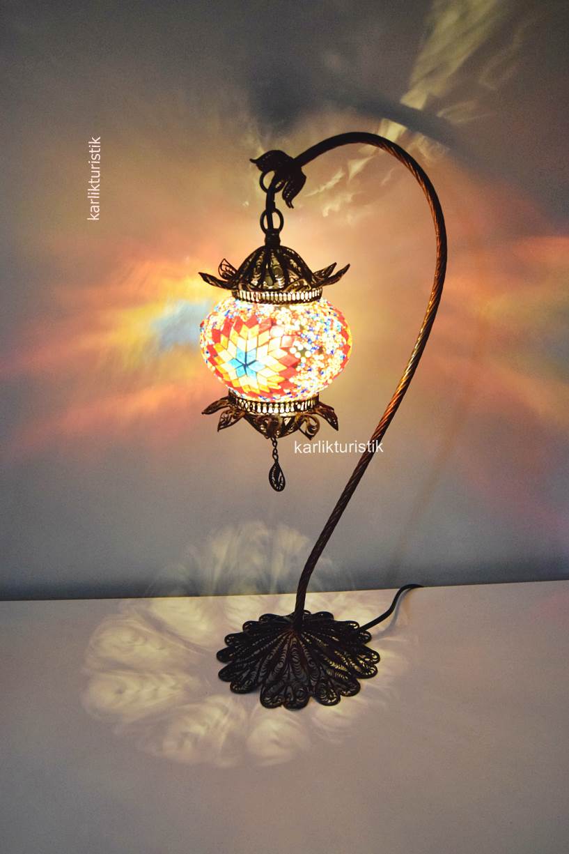 Telkari Masa Üstü Mozaik taçlı olta no2 lamba4