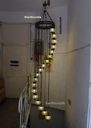 Büyük Spiral Sarkıt Avize, El Yapımı Türk Cam Küre Lamba, Otantik Villa Aydınlatması 18 camlı