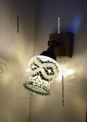 Retro Mafsallı Mozaik Duvar Apliği – Antik Kaplama & El İşçiliği